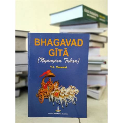 Jual Buku Agama Hindu Bhagawad Gita Nyanyian Tuhan Shopee Indonesia