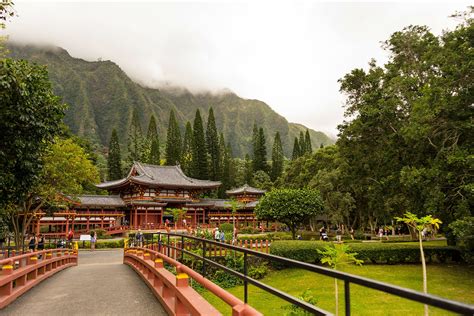 Valley Of The Temples Explore A Diverse Memorial Park Go Guides