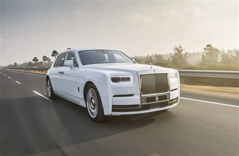 ‘the Best Car In The World New Rolls Royce Phantom Debuts In South India