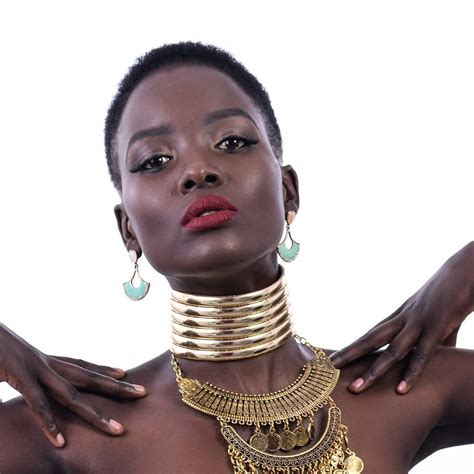 African beauty · fotograf/in · beschreibung · kategorie · wettbewerb · kameradaten · schlagworte · beliebt · perfekte bildbearbeitung: 15 photos of Kalenjin beauty who was crowned African queen