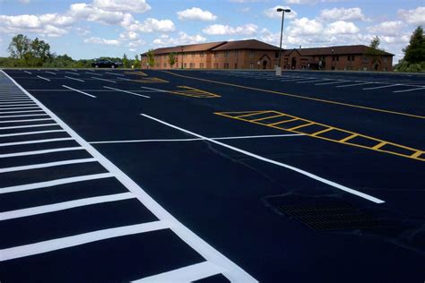 Parking Lot Paving And Resurfacing St Petersburg Commercial Paving