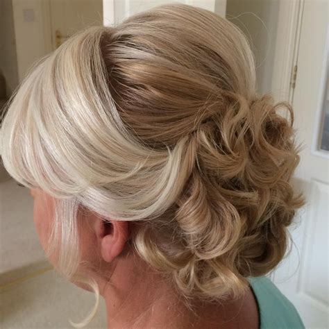 Ideas Of Half Updos For Mother Of The Bride