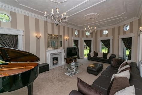 £2795m Mansion Sprawling Four Bed Fylde Home With Games Room And