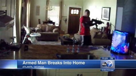 Nanny Cam Captures Terrifying Home Invasion Abc7 Chicago