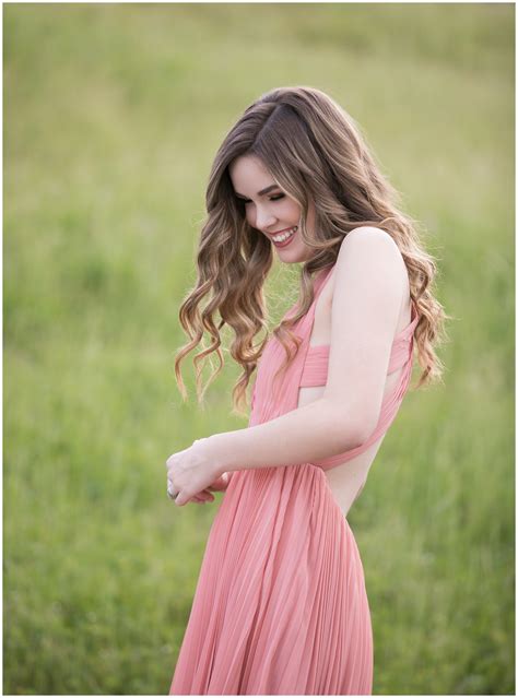 Kylie Del Oro High School Spring Senior Portraits In Newcastle And