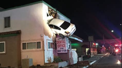 Car Crashes Into 2nd Floor Of Building The Drive