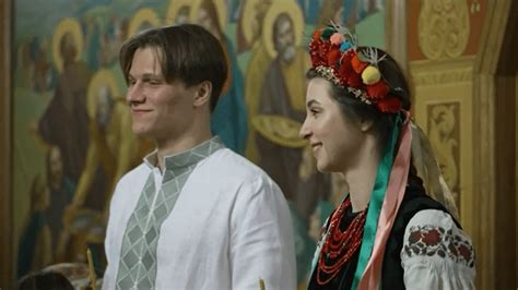 Ukrainian Couple Marries As Russia Attacks Kyiv