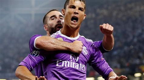 Cristiano Ronaldo Snubs Manchester United And Wants Real Madrid Stay As World Class Superstar