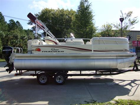 Sun Tracker 21 Party Barge 2011 For Sale For 15900 Boats From