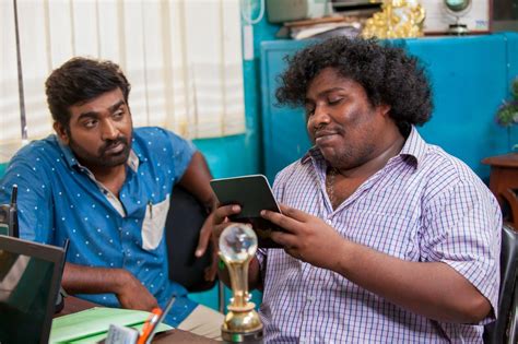 Yogi babu reshmi gopinath mime gopi shayaji shinde kawin mithun mageswaran 'vettukili' bala. Aandavan Kattalai Movie Stills Tamil Movie, Music Reviews ...