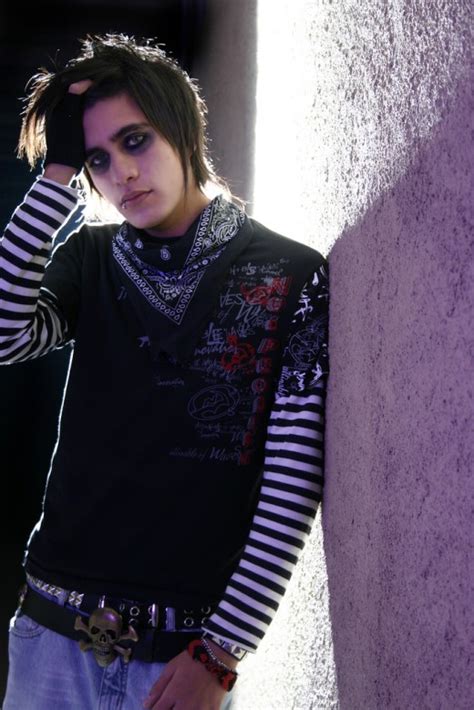Emo Lifestyle Emo Dress Style For Guys