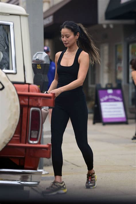 Jamie Chung Shows Off Her Fit Physique In Tank Top And Leggings As She Leaves After A Workout In