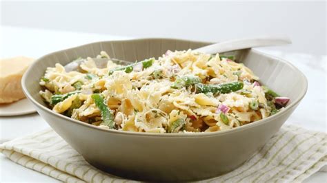 Pasta Salad With Chickpeas Green Beans And Basil Martha Stewart