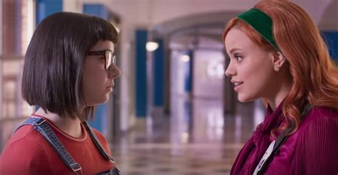 Scooby Doo Spin Off Daphne And Velma Gets A Trailer Heyuguys