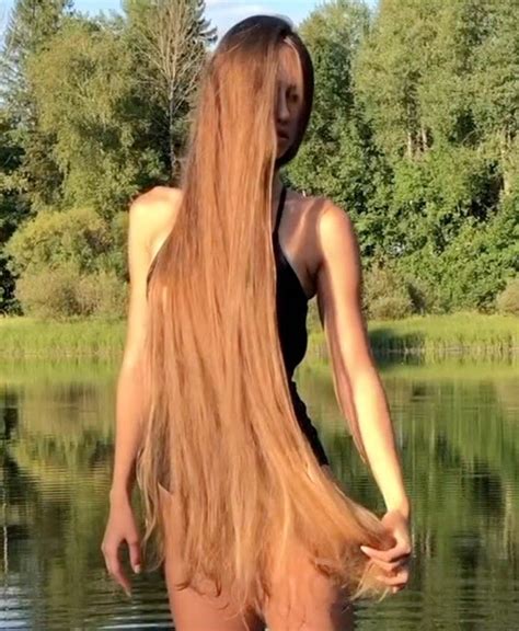 Vdeo Vera By The Water Part Realrapunzels Long Hair Styles Long Hair Pictures Super