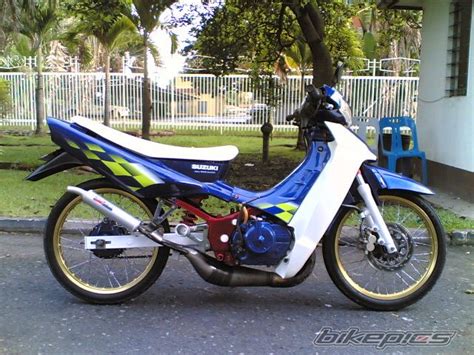 Nettimotossa on parhaillaan myynnissä 0 suzuki rg kohdetta. BikePics - 2007 Suzuki RG 110