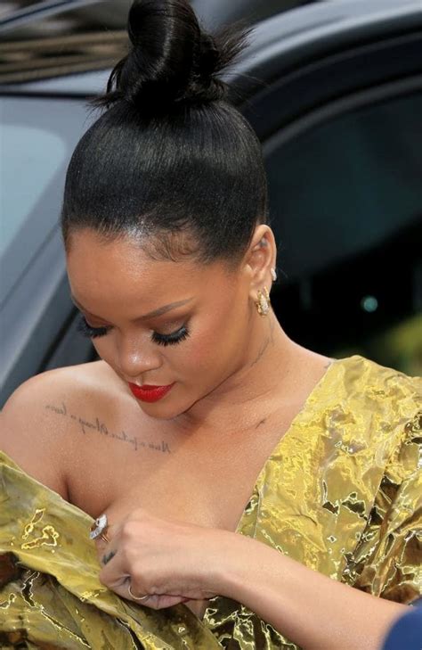 rihanna nearly suffered an embarrassing wardrobe malfunction at ocean s 8 premiere fpn