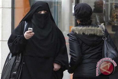 Denmark Usulkan Pelarangan Niqab Burqa Di Tempat Umum Antara News
