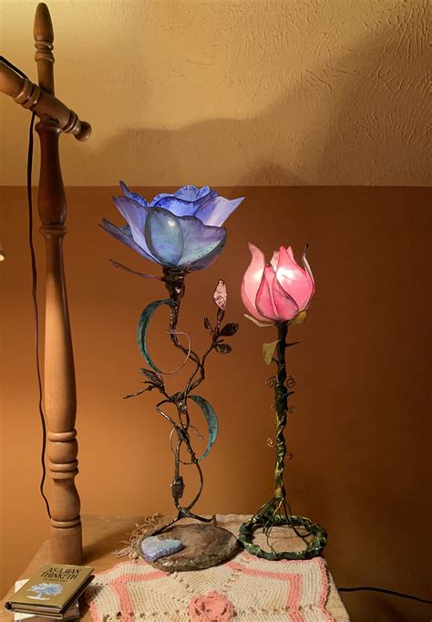 MADE TO ORDER Small Rosebud Lamp Flower Lamp Lightweight Etsy Flower Lamp Table Top Lamps