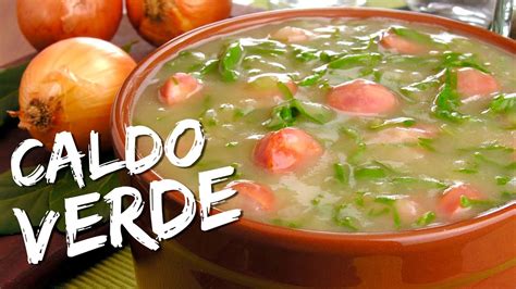 Receita de caldo Verde com Batata Como fazer caldo verde português