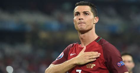 Cristiano Ronaldo Pays Medical Bills For 370 People Injured In Fire 