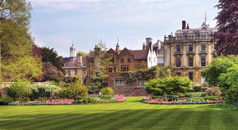 The Best Secret Gardens In Britains Cities That You Can Actually Use