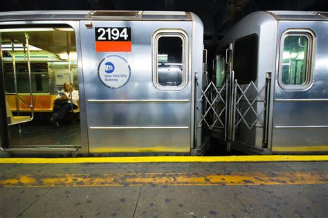 Mta Needs 9b To Replace And Update Its Aging Subway Fleet Curbed Ny