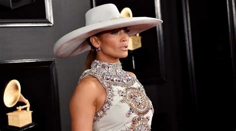Other celebrities who were dressed to kill are listed below in the lineup. 10 Best Dressed Women At The 2019 Grammy Awards