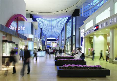 Yorkdale Shopping Centre Rdg