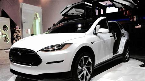 Heres Why X Marks The Spot For Teslas New ‘winged Suv Video