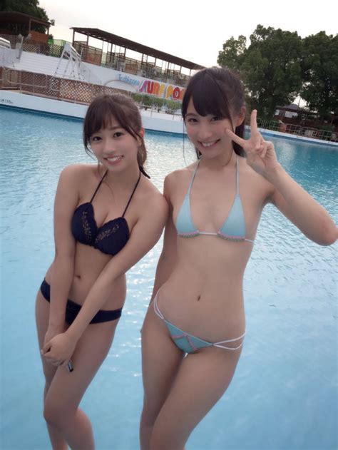 【画像】この右の女の子のやつよりｴﾛい水着ってあんの？ドｽｹﾍﾞすぎるだろ… ニュース速報α