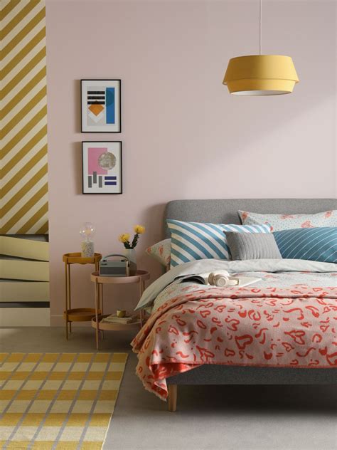 Even a small bedroom can be cozier and a cozy small bedroom is possible when you know some key points even when it has. Small bedroom ideas: 14 ways create the perfect cosy space ...