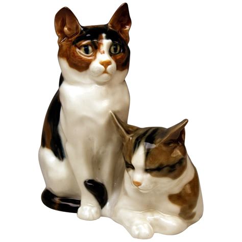 Meissen Pair Of Lovely Animals Domestic Cats By Otto Pilz Model H 103 C