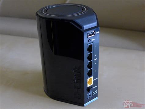 The hardware version is a1, firmware version shown as 1.10ww. D-Link DIR-850L-A1