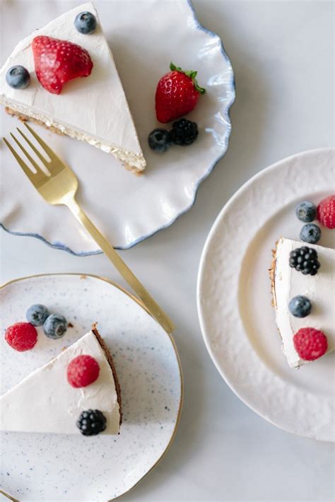 That's because carbohydrates like refined sugars and bread are easier for your body to change into glucose, the sugar your body uses for energy. Gluten Free Low Glycemic New York Cheesecake | Low glycemic desserts, Low glycemic foods, Clean ...