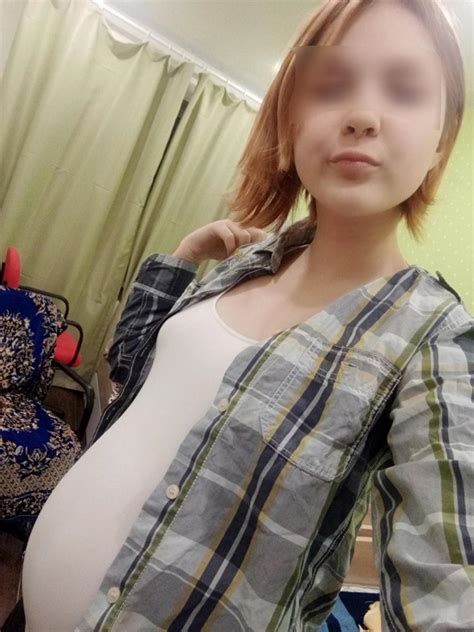Russian Teen Who Fell Pregnant To Year Old Shows Off Baby Bump Hits Back At Nonsense