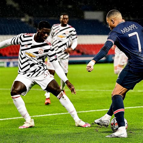 The latest uefa champions league news, rumours, table, fixtures, live scores, results & transfer news, powered by goal.com. PSG v Manchester United Champions League match highlights ...