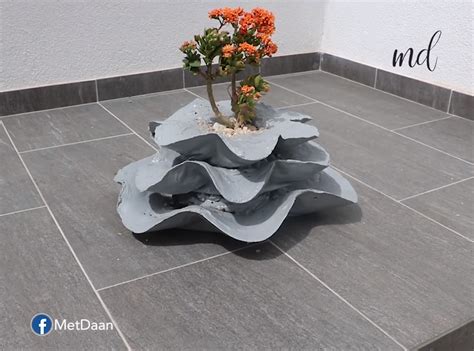 Here’s a cement craft which you can perfect on your own! #CEMENT #craft