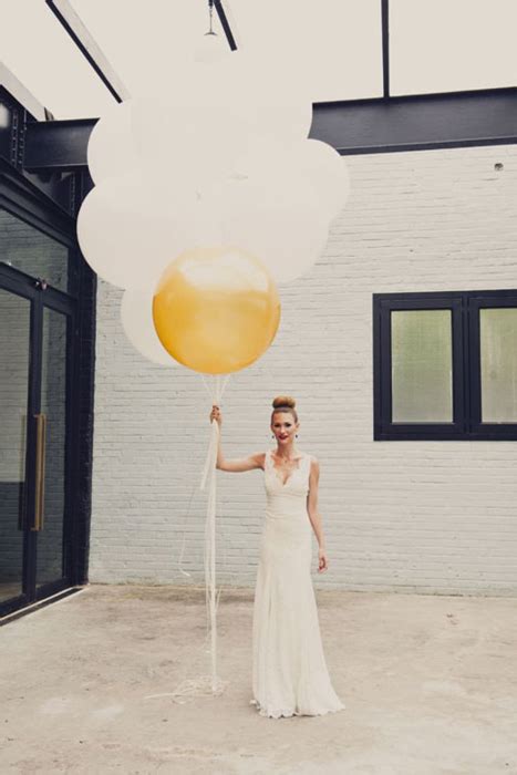 Wedding Trends Gold Balloons