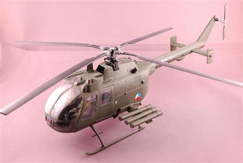 Ls Plastic Models Collections Helicopters Italeri Bo 105pah 1 132 Scale