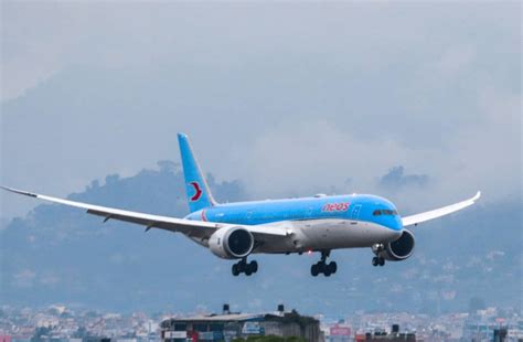 Boeing 787 9 Dreamliner Lands At Tia A Rare But Beautiful Moment