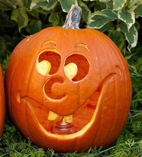 33 Amazingly Creative Halloween Pumpkin Carving Ideas