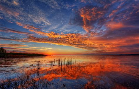 Фото Красивое небо на закате и его отражение в водоеме By Ivanandreevich