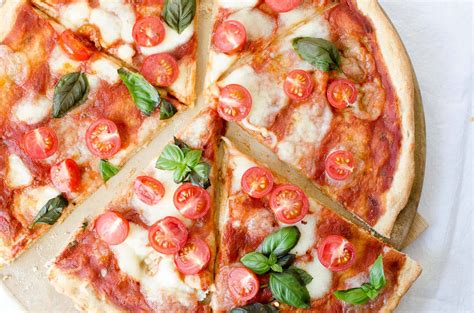 Pizza Margherita With Cherry Tomatoes Veryeatalian
