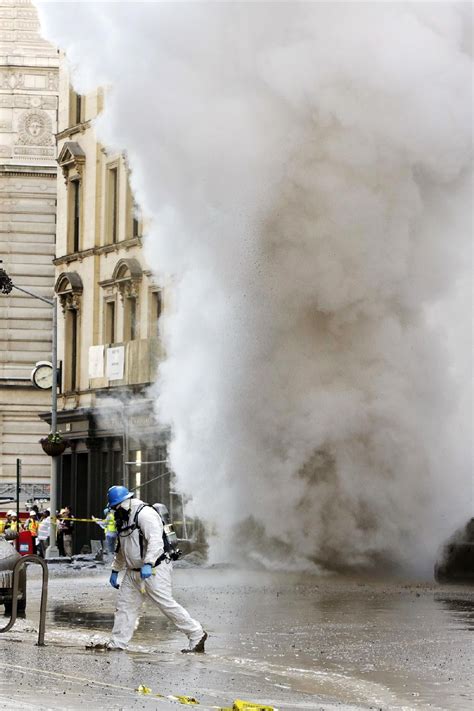 Nyc Steam Pipe Blast Prompts Evacuations