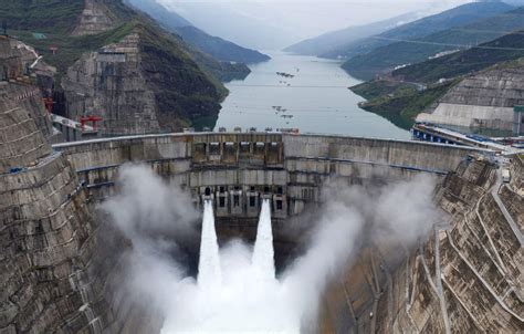 China Turns On Worlds Second Biggest Hydropower Dam Energy News Et