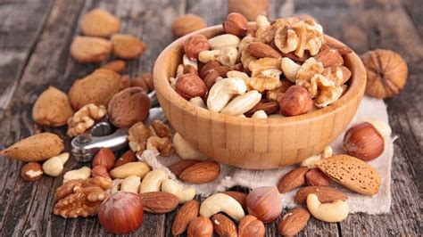 Kaltschaummatratzen sind im gegensatz zu den flächenelastischen komfortschaummatratzen sehr. ᐅ Nüsse - Was macht sie so gesund und welche Sorten sind ...