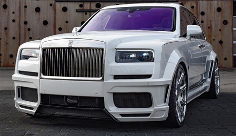 Seems like everybody wants an suv nowadays, and many car makers are cashing in on this trend by offering suv's to their customers. Bizarre Rolls-Royce Cullinan Novitec met 685 pk te koop ...