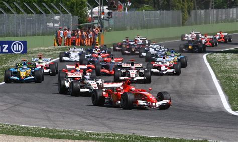 Der chat / das forum dient dem schnellen und unkomplizierten austausch zwischen Formel-1-Rennen in Imola: Die News vor dem Großen Preis ...