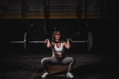 10 Reasons Women Should Lift Weights Metabolic Fitness